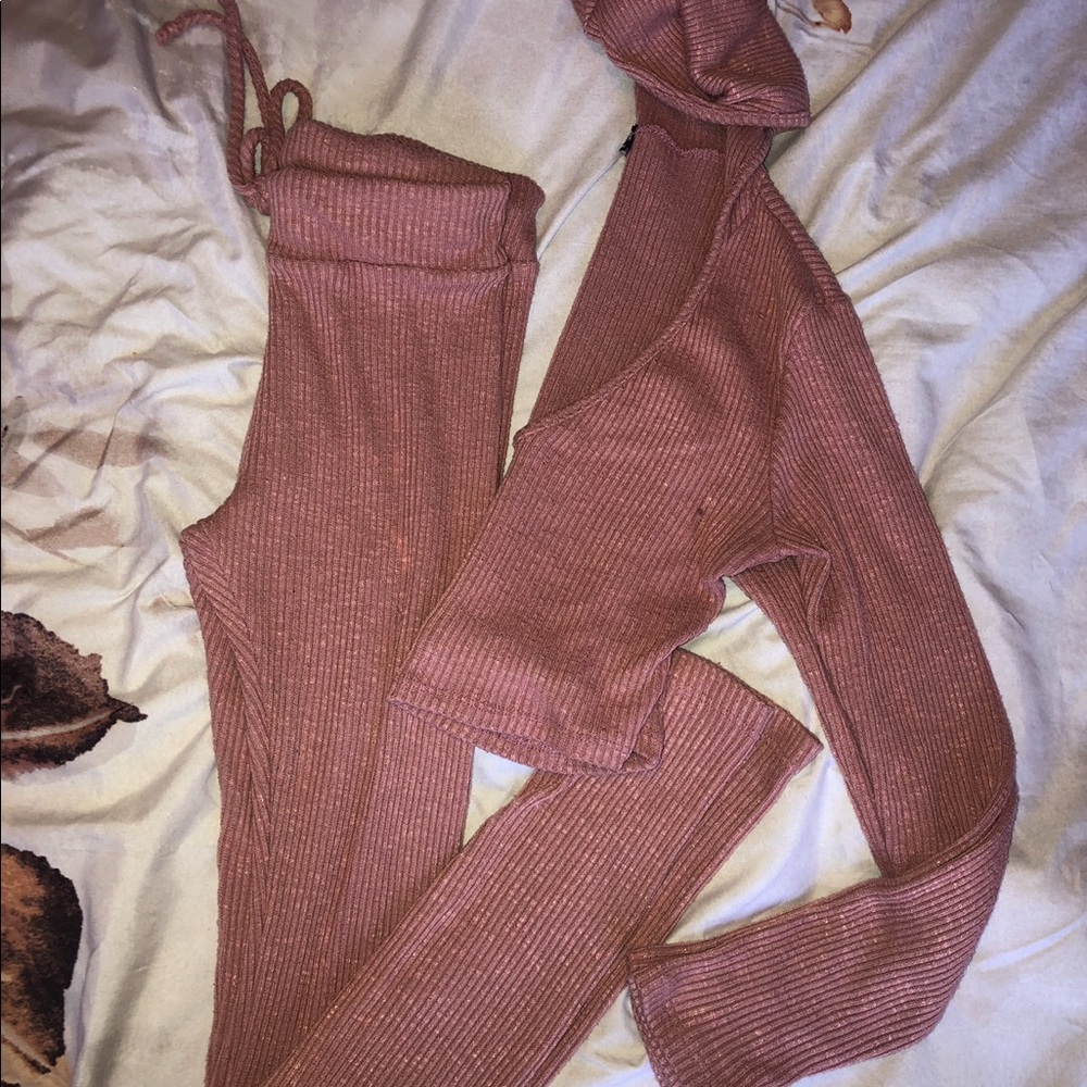 Blush Fitted Outfit